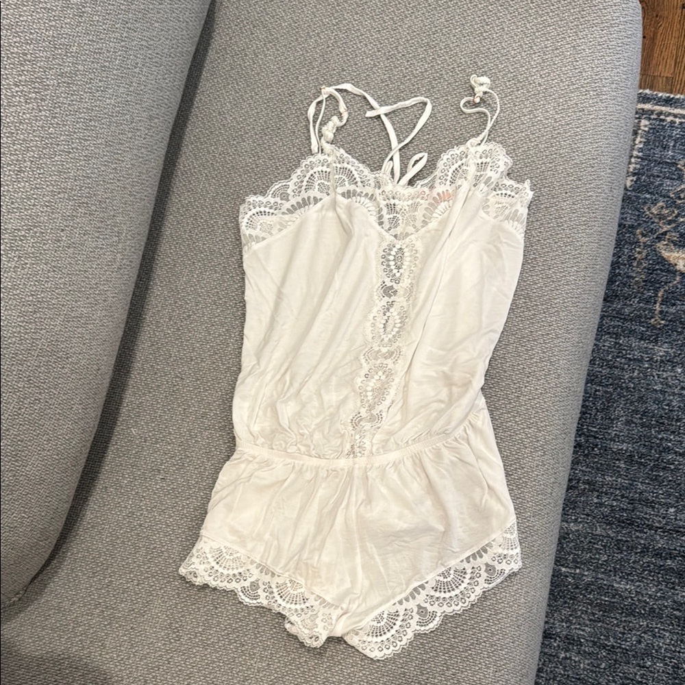 Eberjey White Lace Chemise with Floral Trim